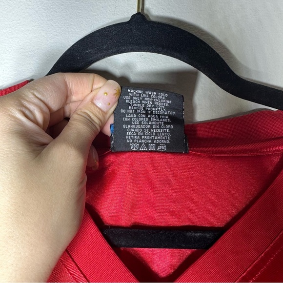 Wisconsin Badgers Red Football Jersey #27 NCAA - Picture 7 of 9